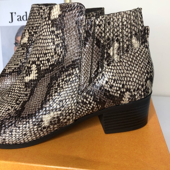 SNAKE Pewter Brown & Beige Pointed Toe Ankle Bootie Low Heel Boots Size 11 M NEW - Picture 7 of 11